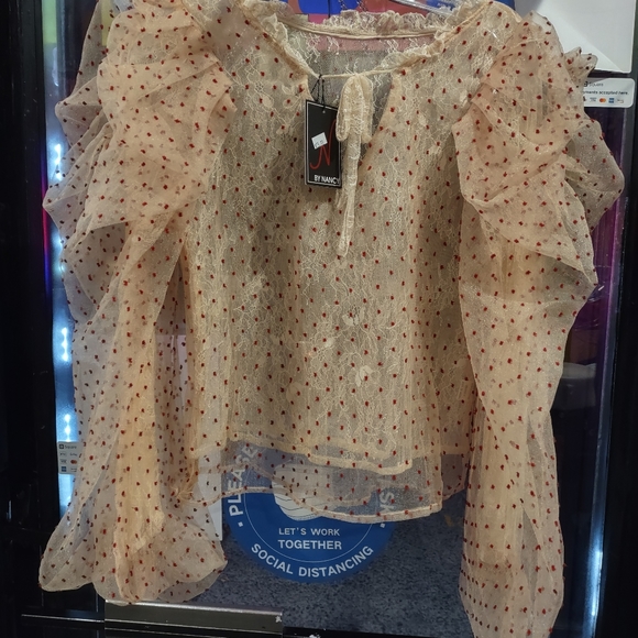 Top - Picture 3 of 4